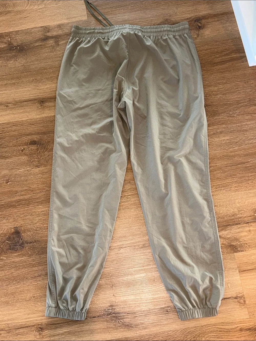 N/A olive color